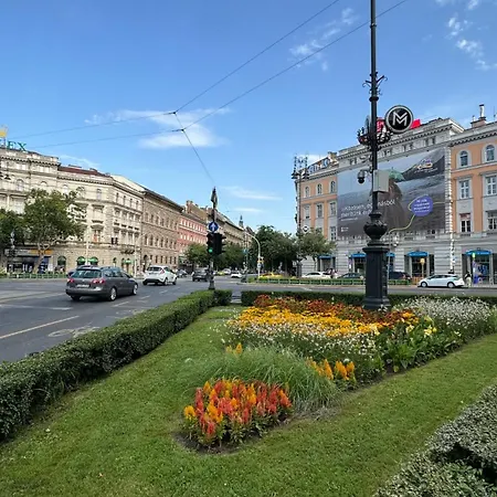 Peaceful Tribe Budapest